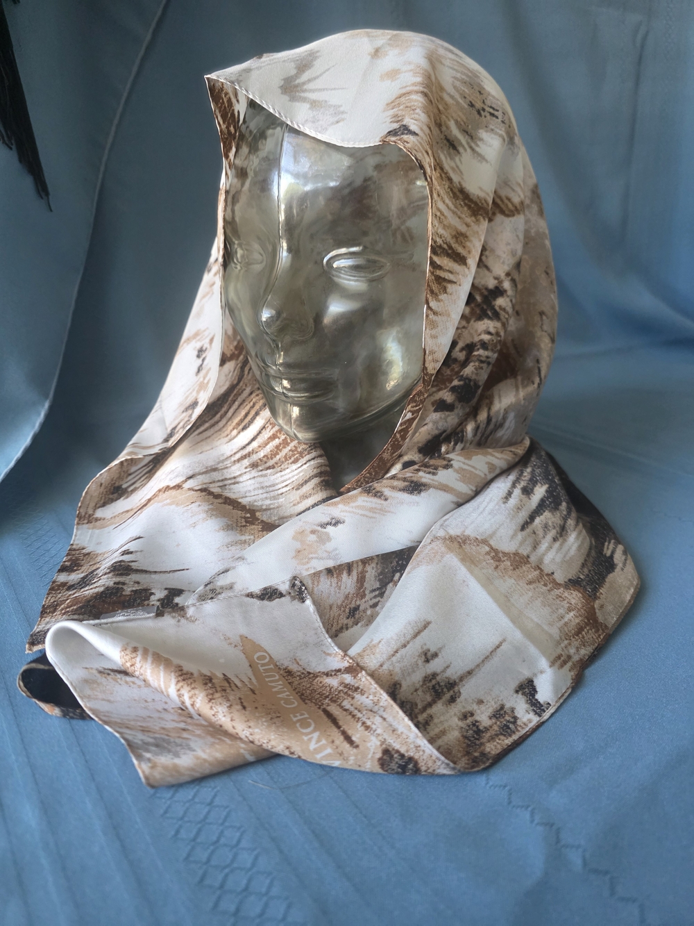 Vince Camuto 100% Silk Scarf Abstract Floral Black Tan 34" Square Retro Parisian